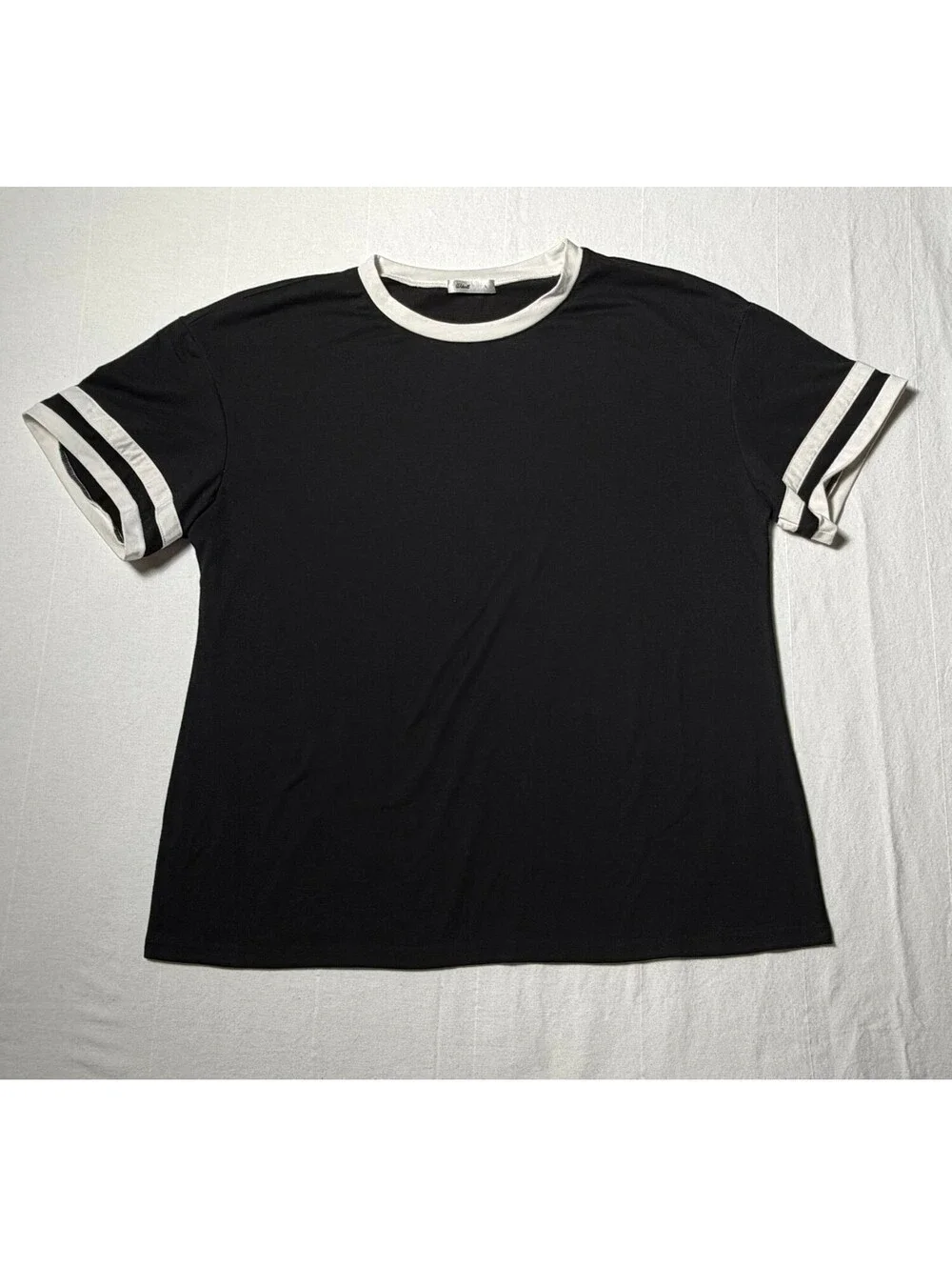 Men’s Black White Ringer T-Shirt Retro Varsity Athletic Striped Sleeve